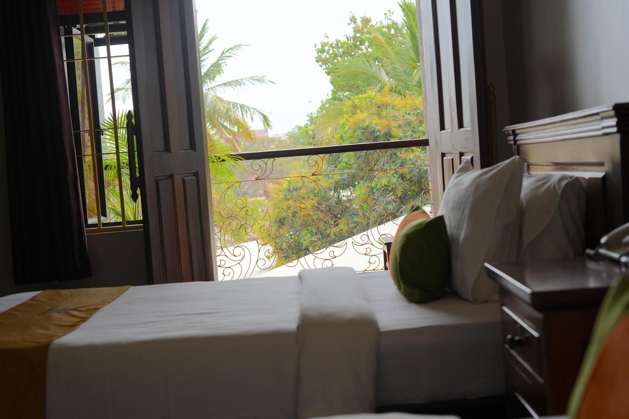Hello Cambodia Boutique Hotel Сием Реап Екстериор снимка